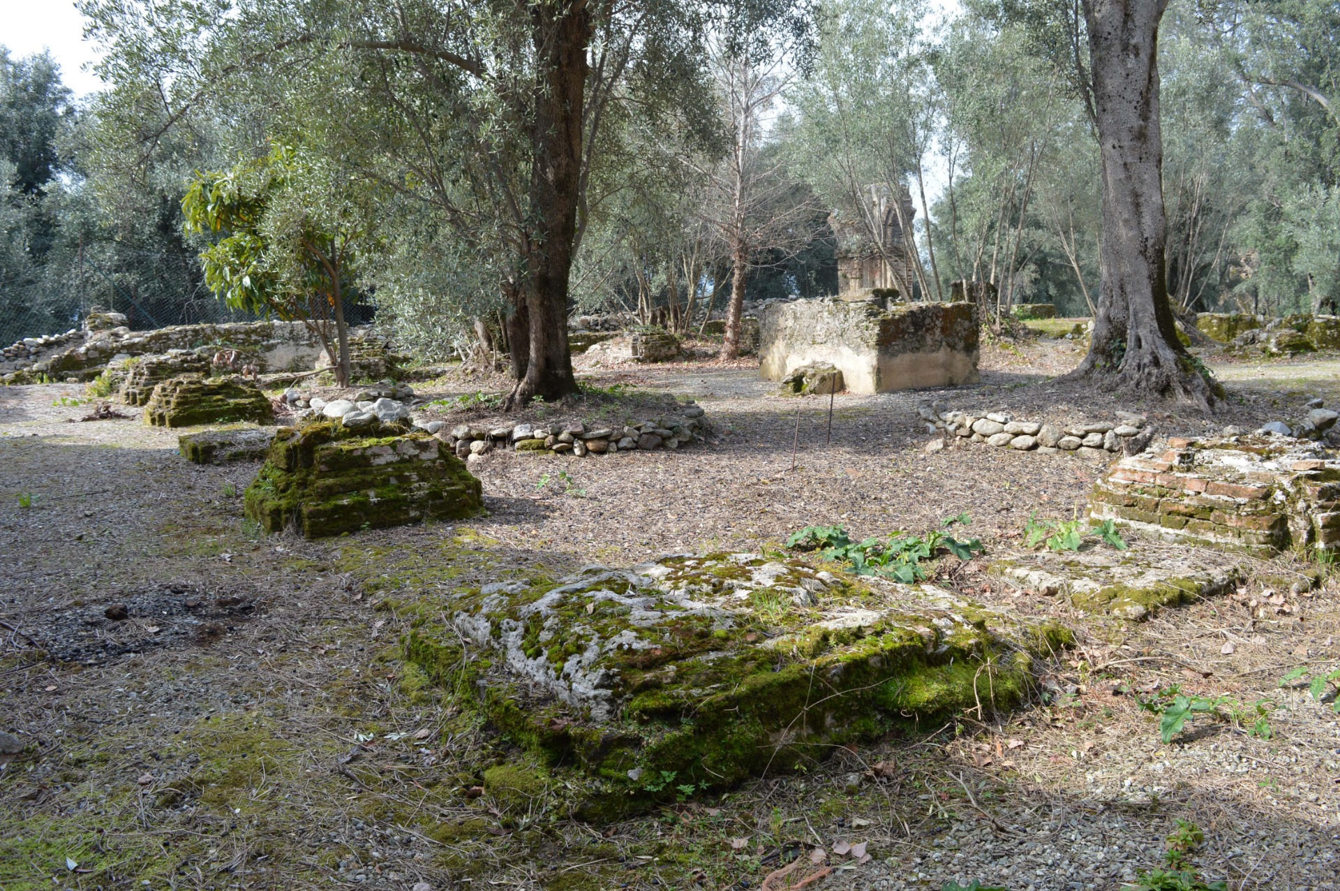 Il chiostro del Convento dei Paolotti