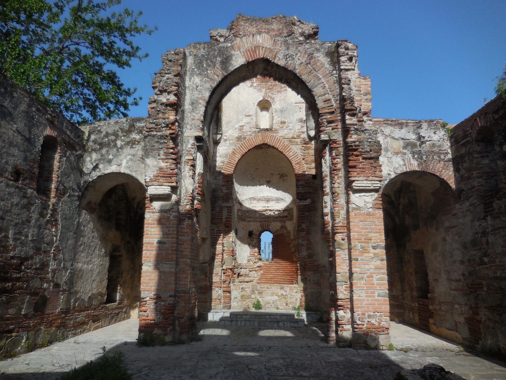 Interno Santa Maria de' Tridetti